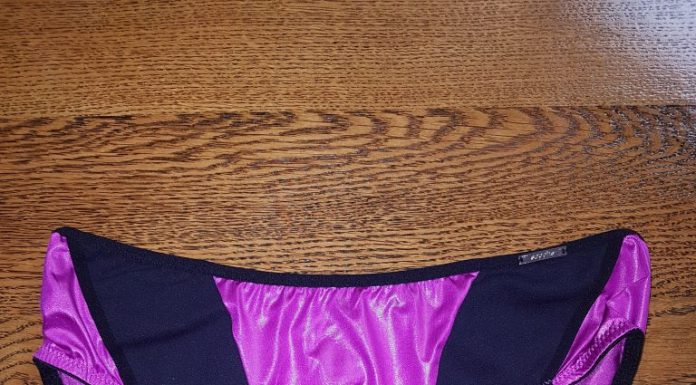 Gedragen slipjes van Sapph